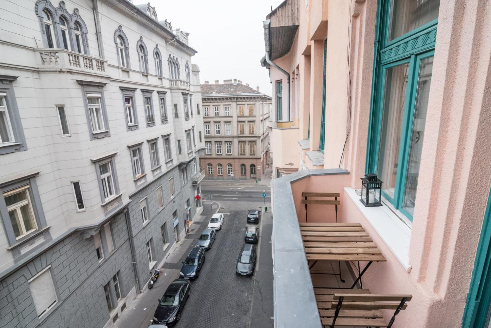 Newsunny Apartment At The Budacastle Budapest Exterior foto